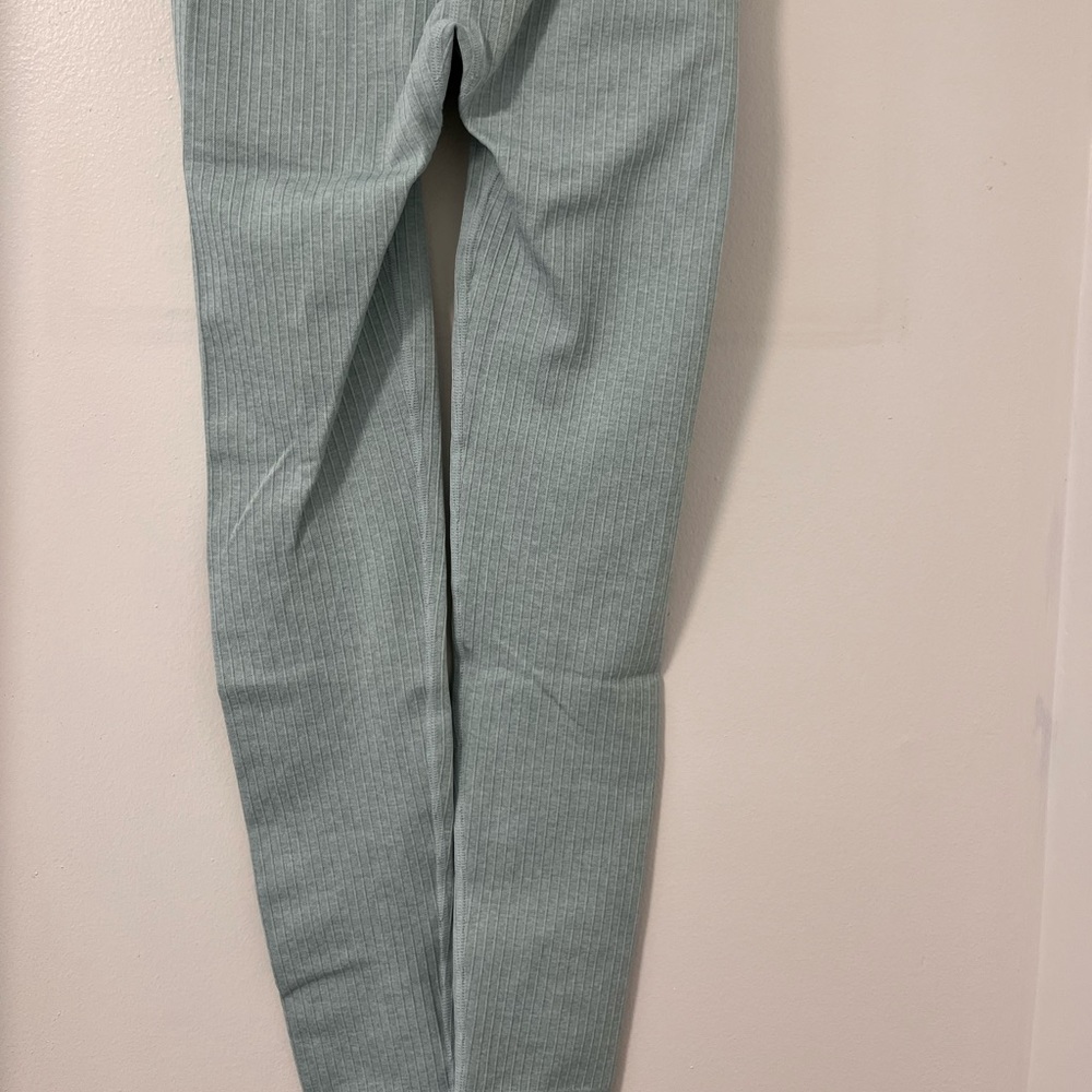 Revolve Workout Set - image 4